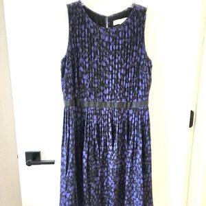 NWT Purple Print Pleated Sleeveless Dress